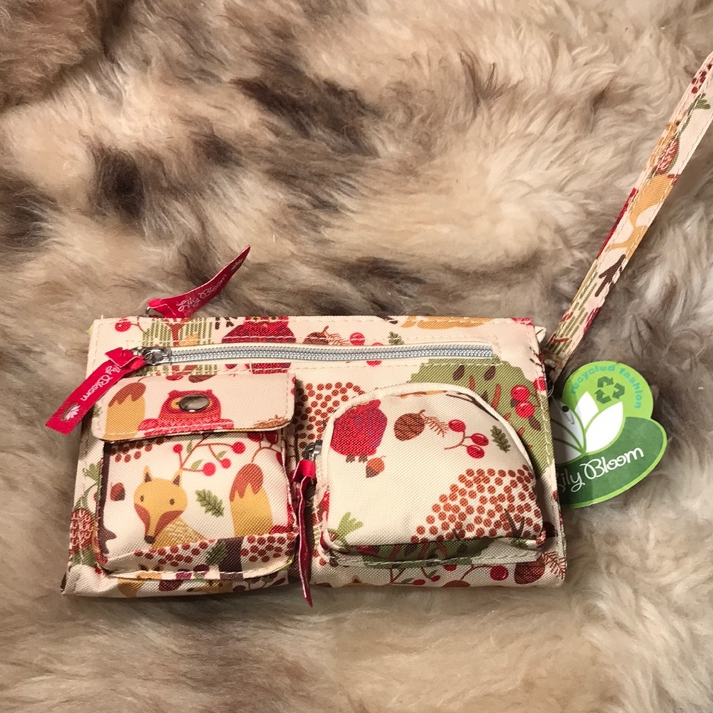 NWT Lily Bloom Kim Wristlet - Cute Owls & Foxes